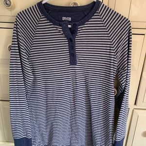 Duluth thermal long sleeve shirt *BUNDLE*